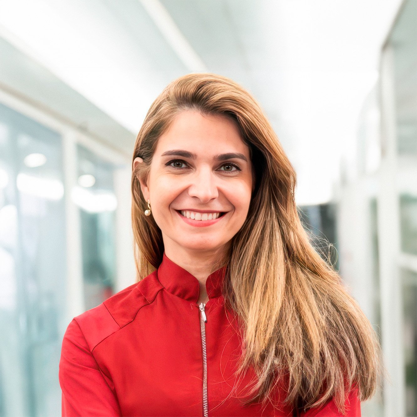 Vanessa Frazao-living BG