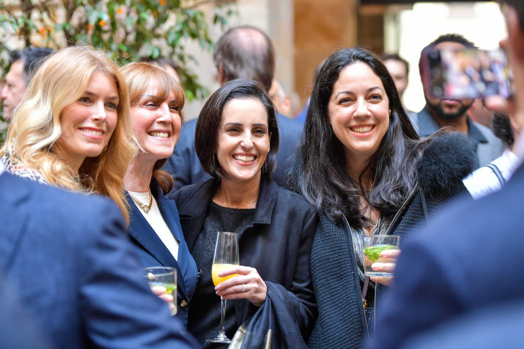 Meet-experts-_gut1235